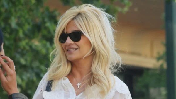 Άσχημα νέα για την Φαίη Σκορδά - Τι συμβαίνει