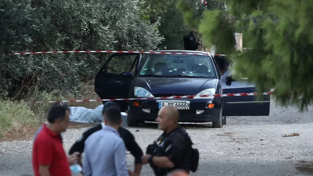 «Λουτρό αίματος» στη Λούτσα με 6 νεκρούς - Τους «γάζωσαν» με 25 σφαίρες