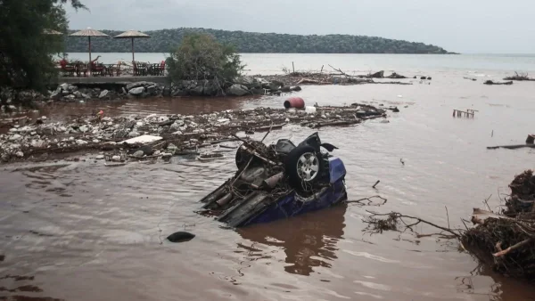 Καιρός 8/9: Που θα σημειωθούν σήμερα καταιγίδες - Μέχρι 8 μποφόρ οι άνεμοι