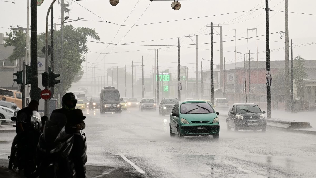 Νέο έκτακτο δελτίο επιδείνωσης καιρού: Αυτές είναι οι 13 περιοχές που θα δεχτούν "επίθεση" από τον Elia!