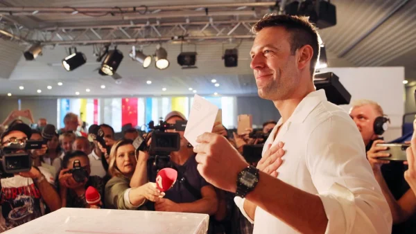 «Προσευχόμουν να μην είμαι γκέι...» - Η βαθιά εξομολόγηση του Στέφανου Κασσελάκη για την προσωπική του ζωή