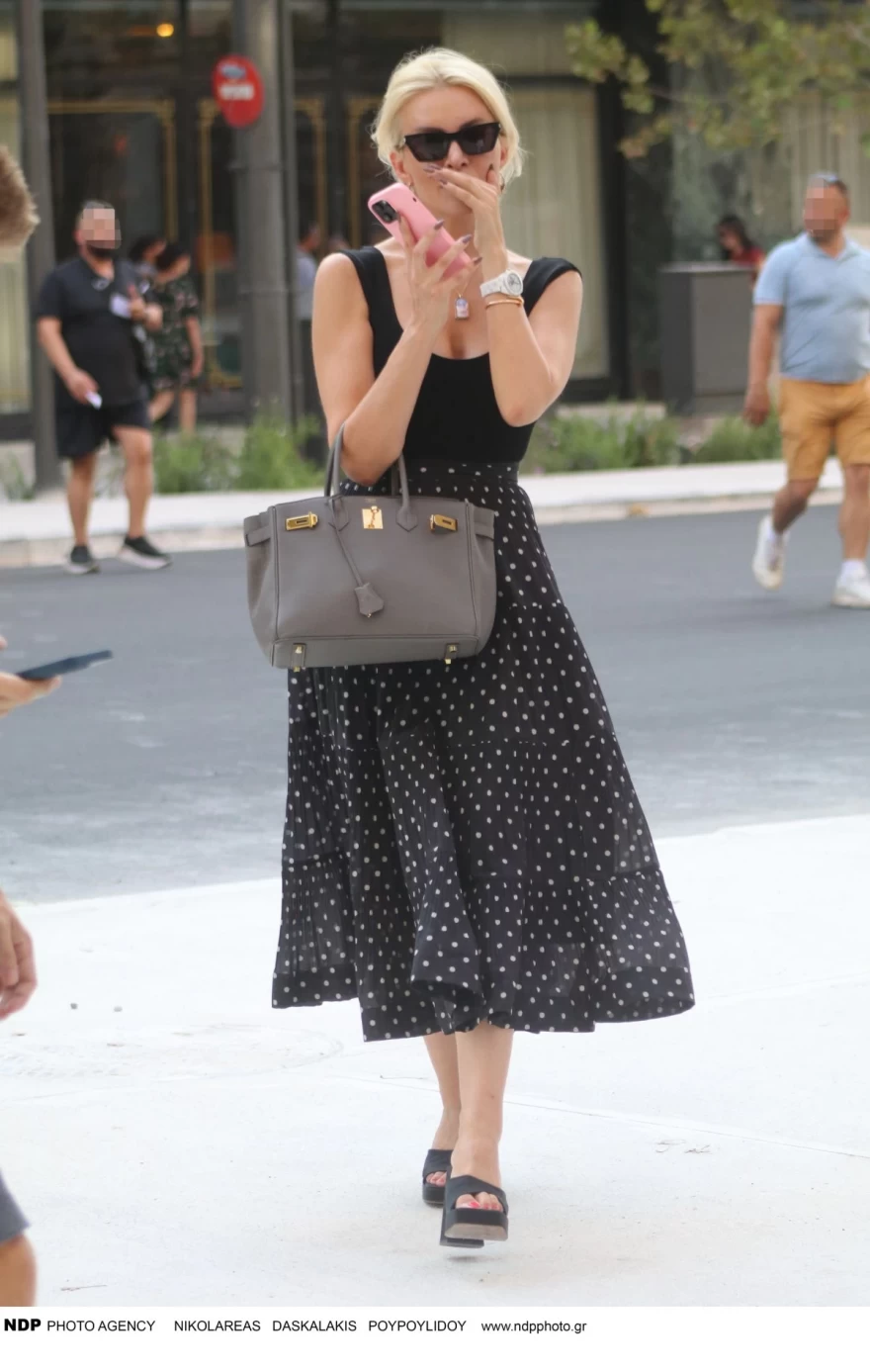 Κατερίνας Καινούργιου άβαφη