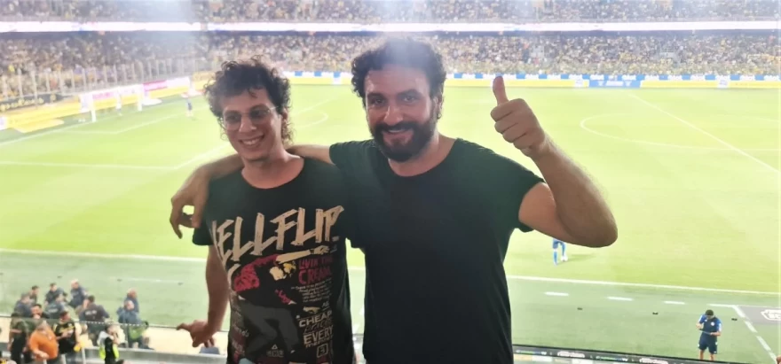 Ο νιόπαντρος Σταν στην OPAP Arena