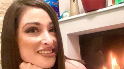 Παντρεμένος άνδρας έστελνε μηνύματα στην Ιωάννα Παλιοσπύρου - Τον ξεμπρόστιασε στη γυναίκα του