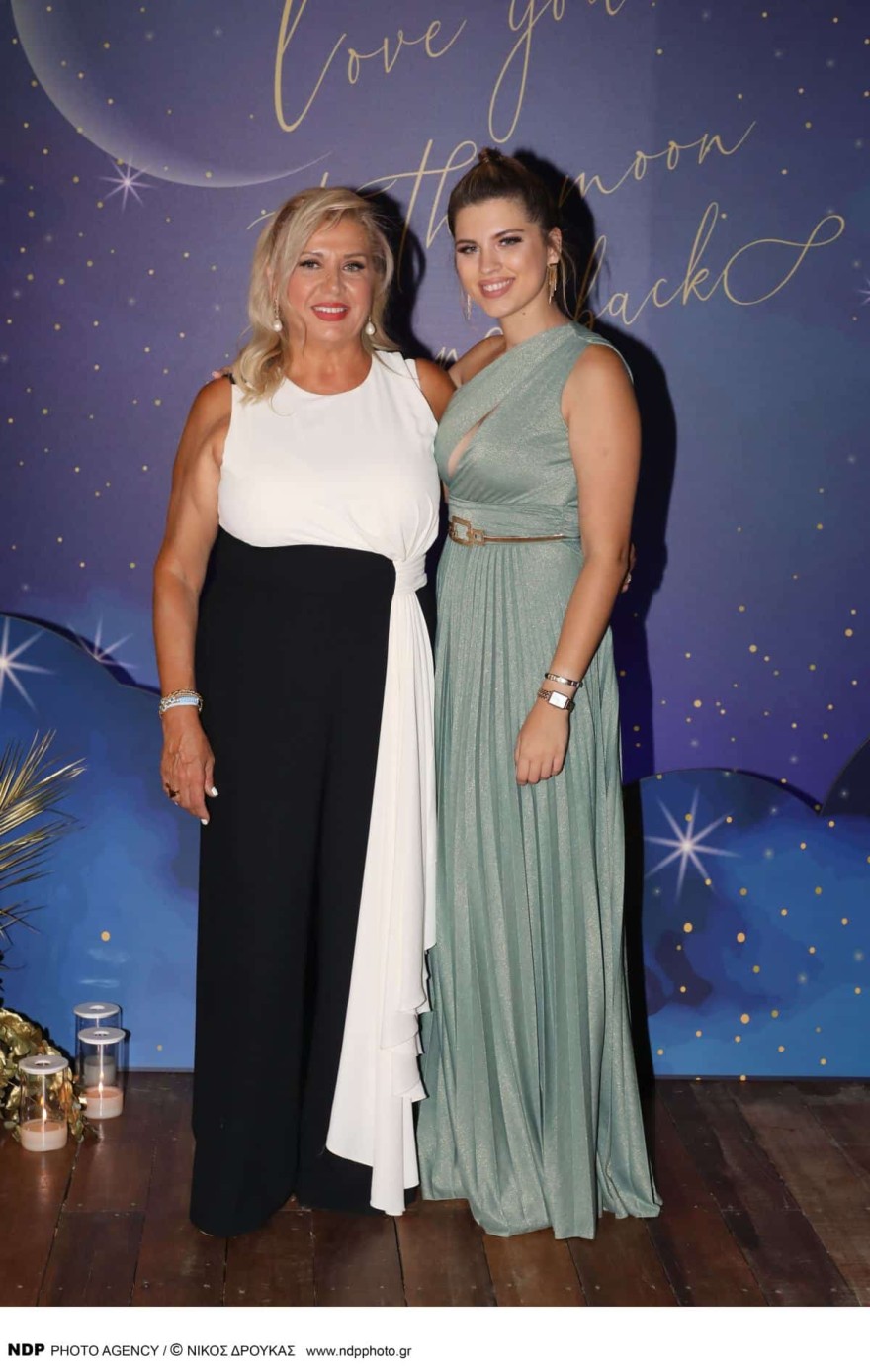 Κωνσταντίνα Σπυροπούλου μητέρα αδερφή