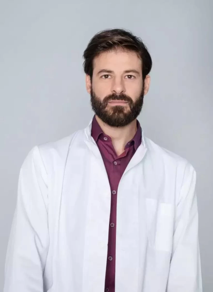 Θάνος Λέκκας