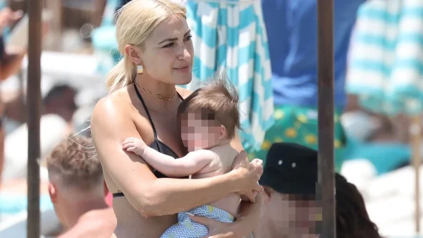 Με πισίνα, φοίνικες και πολλά φυτά - Το πολυτελές κτήμα που θα βαφτίσουν η Τούνη & ο Αλεξάνδρου το γιο τους (Βίντεο)