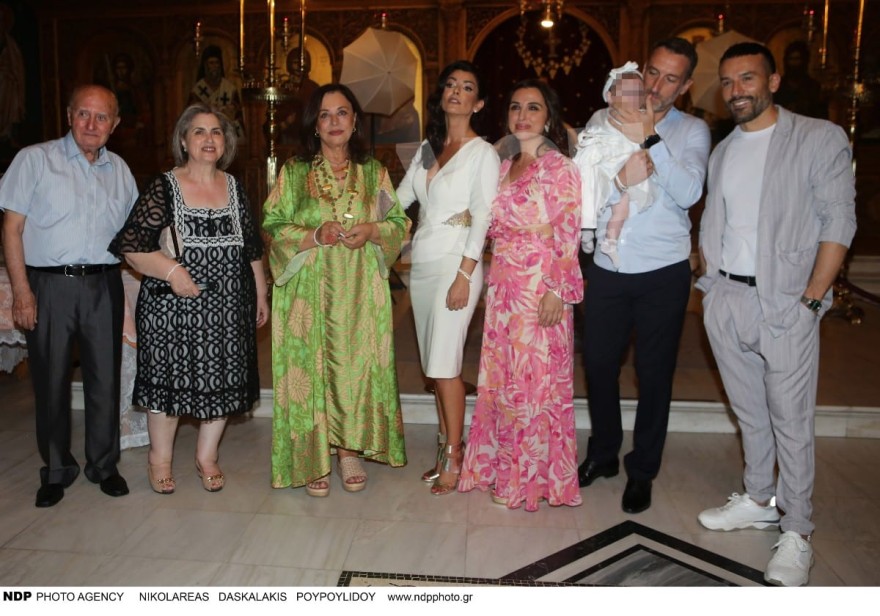 βάφτιση κόρης Παπαδοπούλου Πλεμμένου οικογένεια