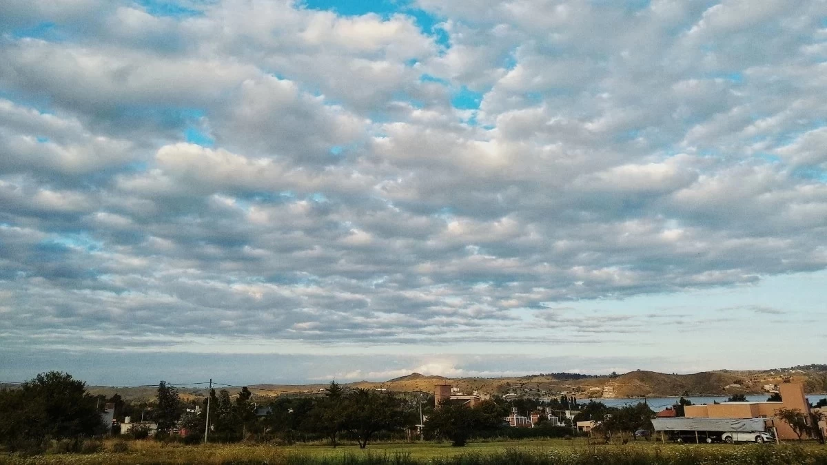 Γενικά αίθριος ο καιρός σήμερα, Τρίτη 31 Οκτωβρίου - Πού θα σημειωθούν τοπικές βροχές και νεφώσεις