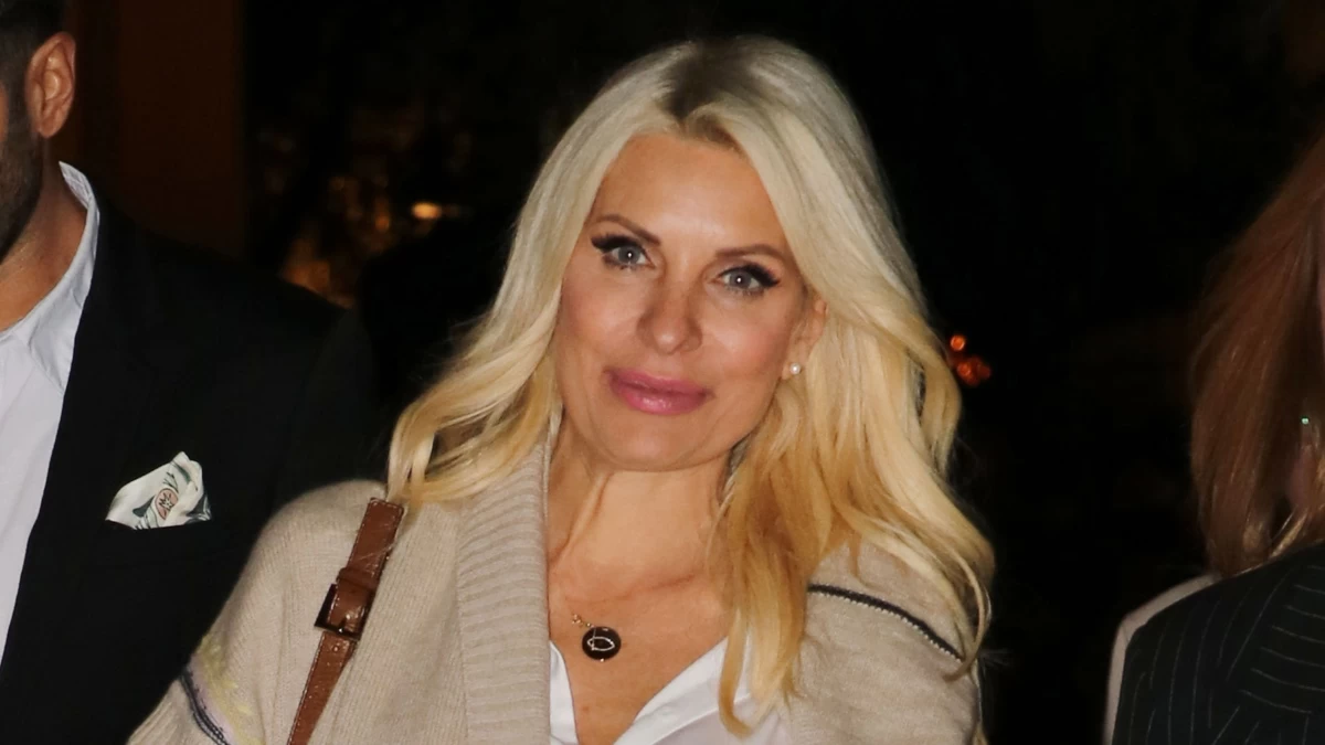 Πολλά τα πήγαινε-έλα της Ελένης Μενεγάκη στο Λονδίνο - Αυτός είναι ο πραγματικός λόγος