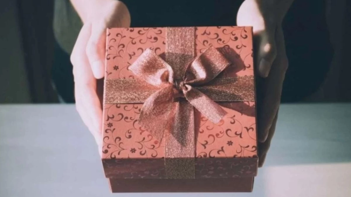 Εορτόλογιο: Ποιοι γιορτάζουν σήμερα, Πέμπτη 12 Οκτωβρίου;