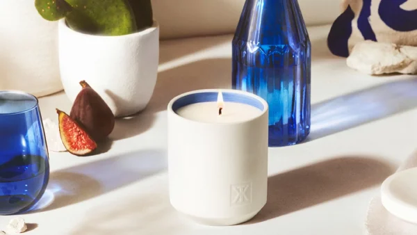 Το νέο αρωματικό κερί Es Cap θα σε βοηθήσει να δημιουργήσεις την τέλεια ατμόσφαιρα στο χώρο σου!