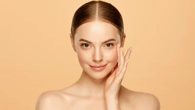 Καθαρισμός προσώπου: Μάθε πότε πρέπει να γίνεται & ποια προϊόντα είναι ιδανικά για τον τύπο της επιδερμίδας σου!