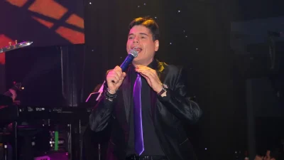 Γιώργος Δασκαλάκης: «Μέσα μου κλαίω και πονάω μα σε όλο το κόσμο χαμογελάω...» - Η συγκινητική του ανάρτηση για τη μάχη του με τον καρκίνο