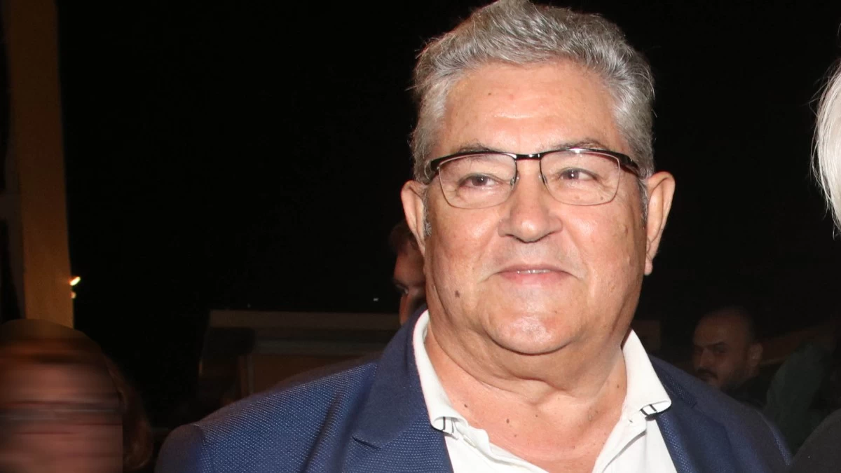 Στο νοσοκομείο ο Δημήτρης Κουτσούμπας - Υποβλήθηκε σε επέμβαση στην σπονδυλική στήλη