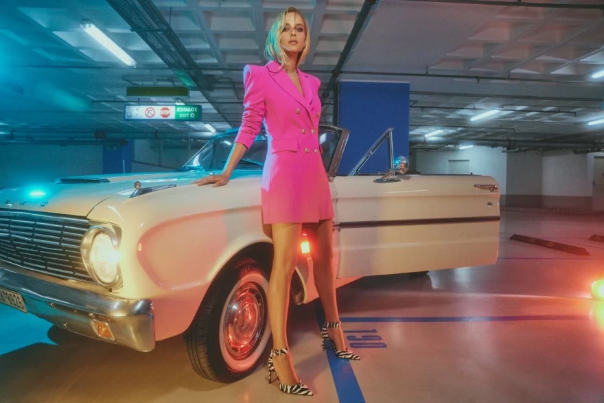 Η ατμοσφαιρική καμπάνια της Envie Shoes, με πρωταγωνίστρια τη  Δούκισσα Νομικού