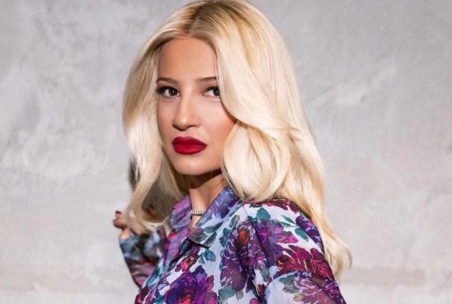 φαίη_σκορδά_80vibes