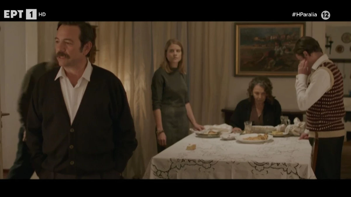 Η Παραλία: «Χωρίς πλάκα τη Νικολίνα τη θεωρώ ικανή να...» - "Τρομαγμένο" το Twitter από τη γιαγιά