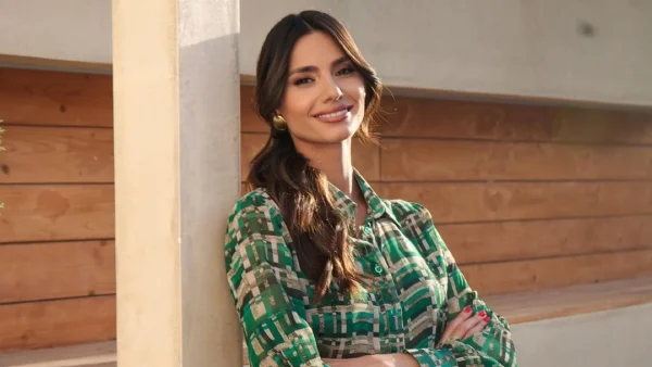 Ηλιάνα Παπαγεωργίου: Το μονοχρωματικό μακιγιάζ που υιοθέτησε είναι ό,τι πιο chic έχουμε δει!