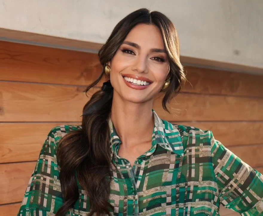 Ηλιάνα παπαγεωργίου_μονοχρωματικό_μακιγιάζ