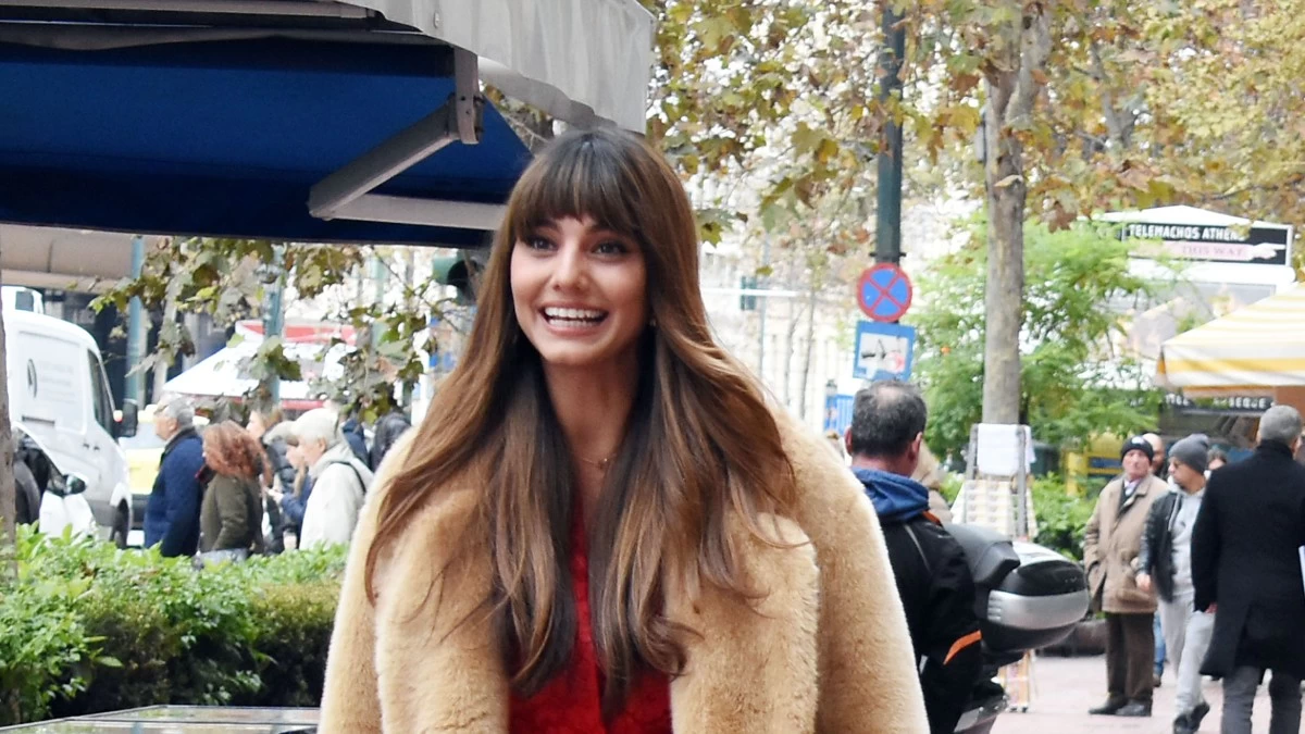 Η Ηλιάνα Παπαγεωργίου φόρεσε τα 2 πιο cool ever φθινοπωρινά σύνολα