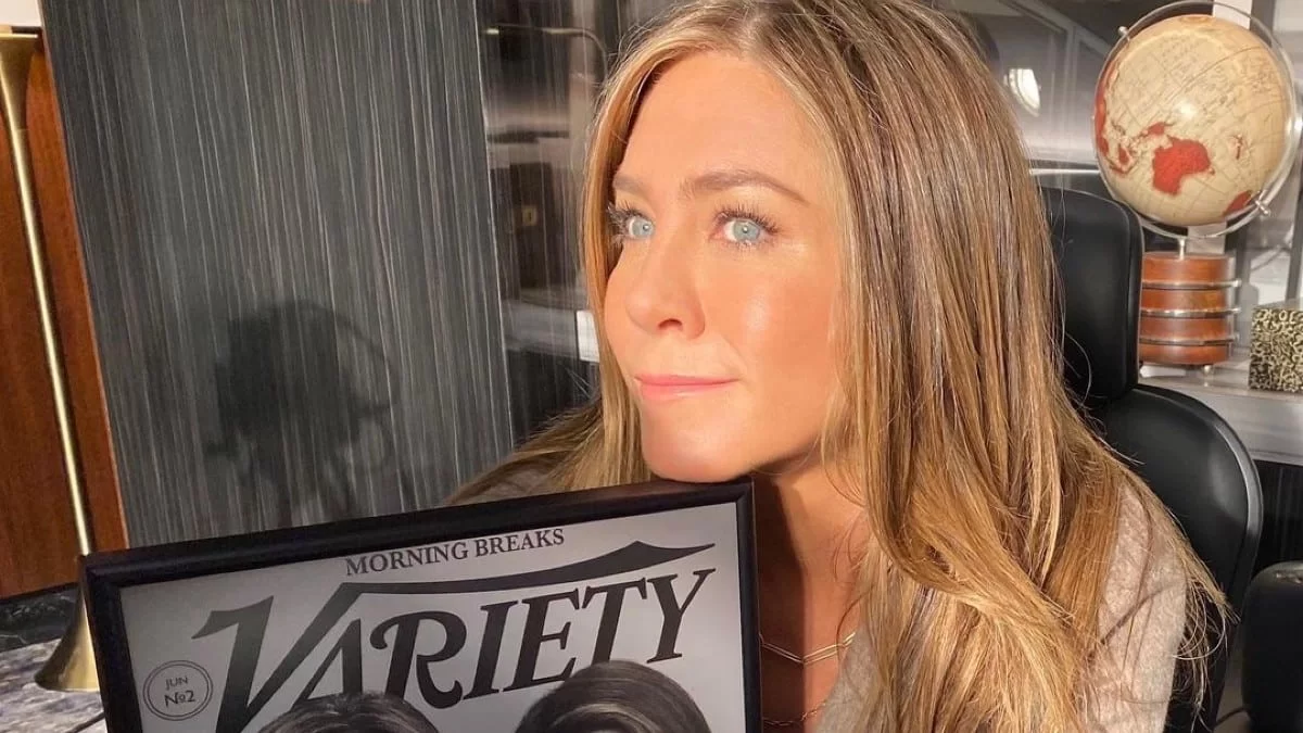 Jennifer Aniston: Ποιό είναι το αγαπημένο της skincare brand στο οποίο  ορκίζεται & είναι value for money;