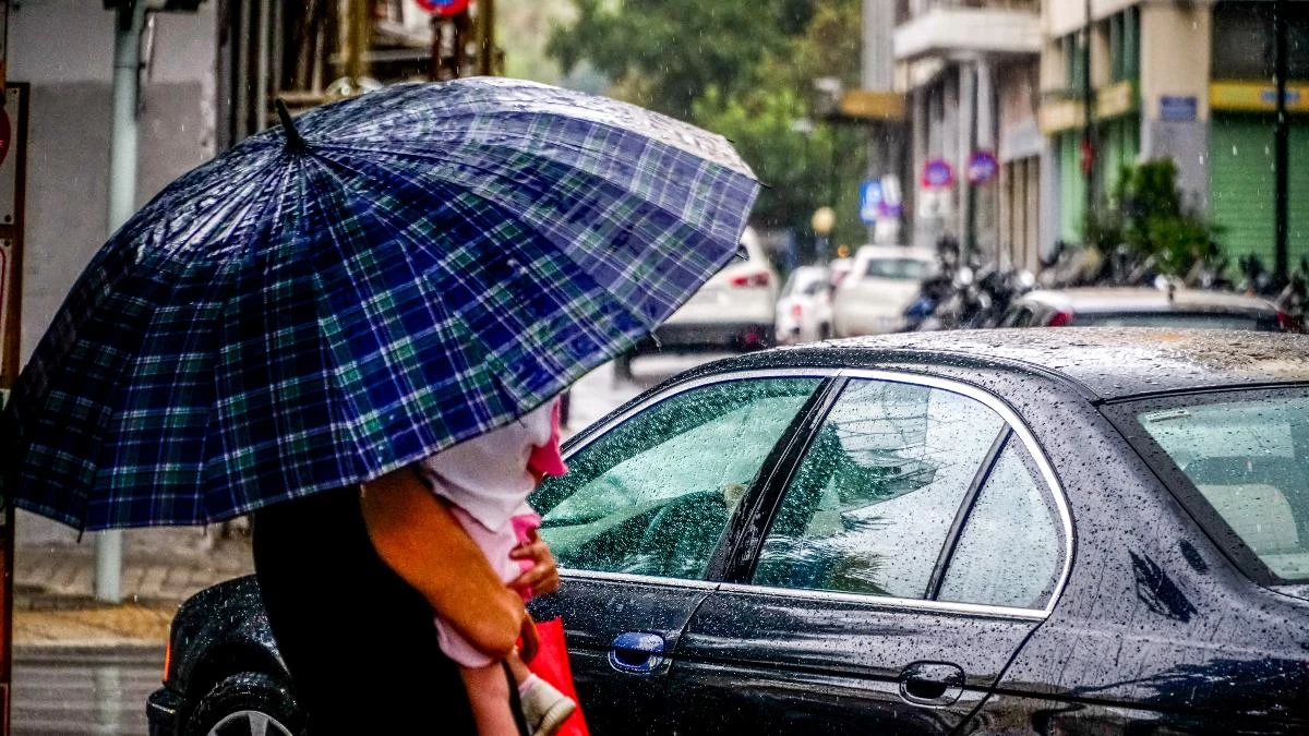 Μεγάλη προσοχή αλλάζει σήμερα (16/10) ο καιρός - Toπικές Βροχές και καταιγίδες