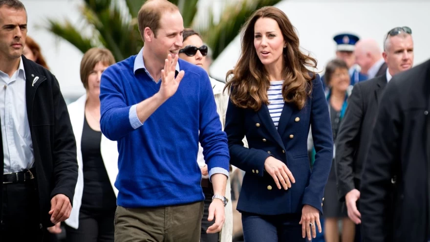 kate middleton street style