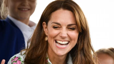 Η Kate Middleton φόρεσε το must-have σύνολο της εποχής