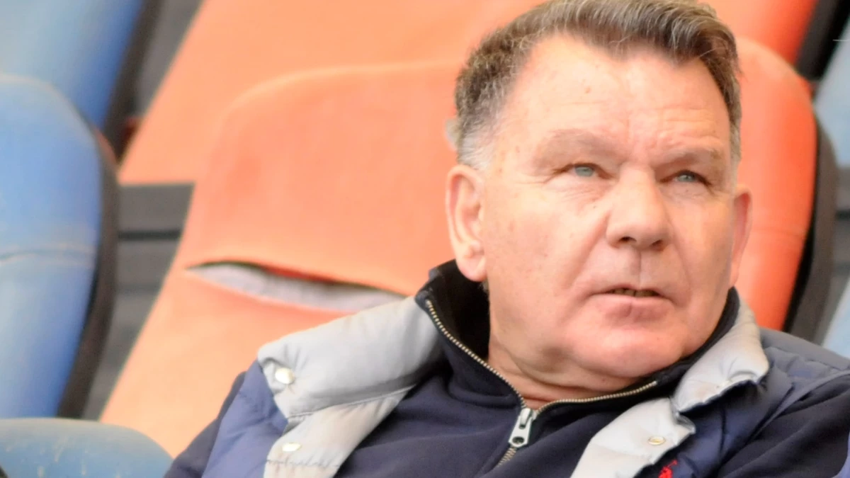 Γιώργος Λιάγκας: «Γιατί δεν πείθετε τον Σφακιανάκη να γυρίσει στο τραγούδι;» - Η απάντηση του Αλέξη Κούγια για την επιστροφή του τραγουδιστή