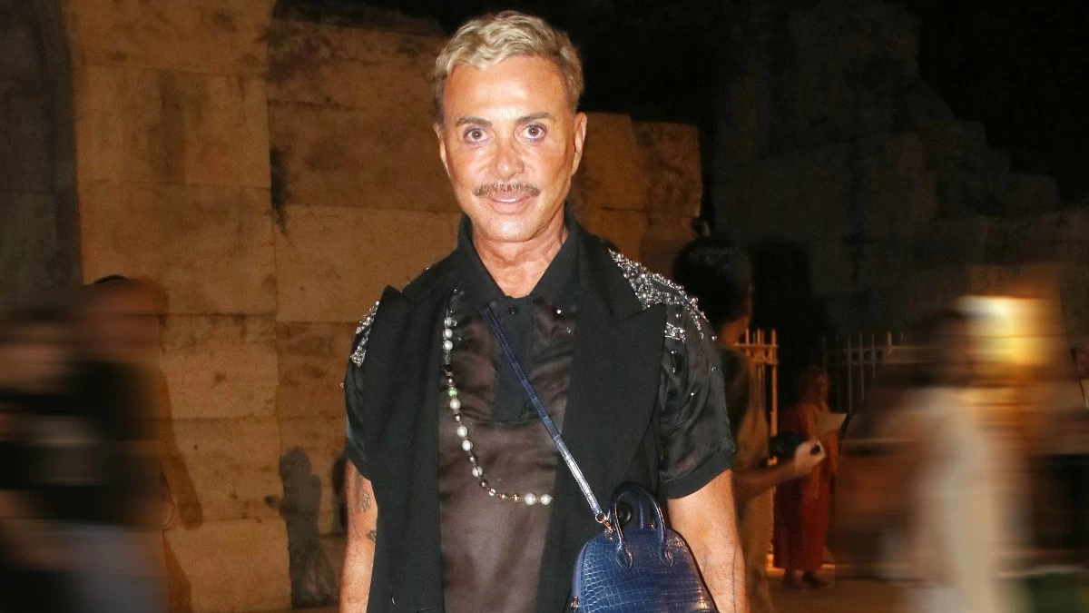 Insta Poll: Μπορείτε να φανταστείτε πόσες χιλιάδες ευρώ κοστίζει το πιο ακριβό σακάκι του Λάκη Γαβαλά;