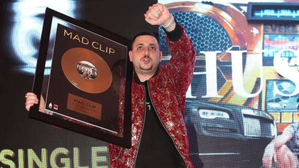 Mad Clip: Άγνωστοι βανδάλισαν τον τάφο του