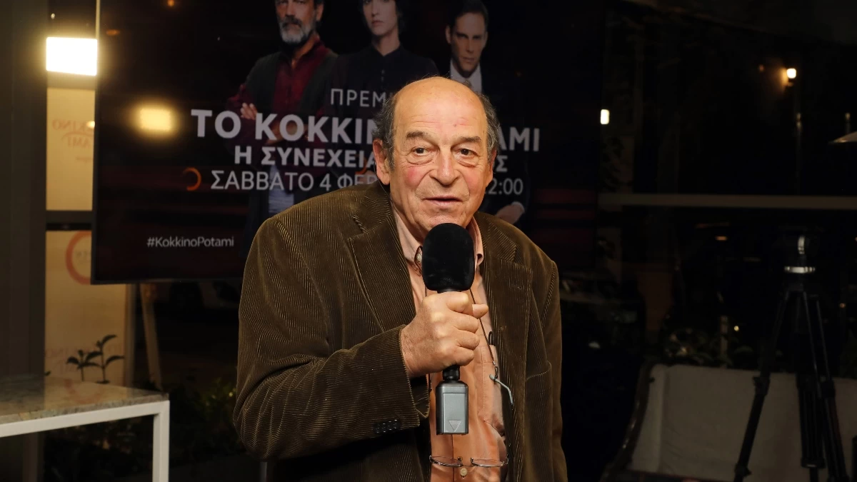 «Από τις επιτυχίες που έχω κάνει, ξεχωρίζω...» - Τι αποκάλυψε ο Μανούσος Μανουσάκης για τα remake των σειρών του