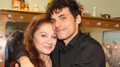 Είναι ίδιος με τον Παπαγεωργίου - Αυτός είναι ο πατέρας του ηθοποιού και πρώην σύζυγός της Φιλαρέτης Κομνηνού