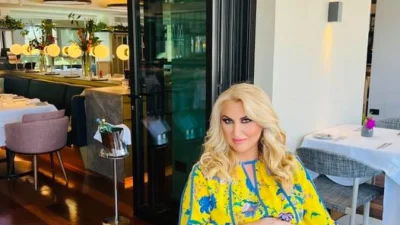 Εξιτήριο για την Γιάννα Παναγοπούλου - Οι αναρτήσεις με το μωράκι της από το μαιευτήριο