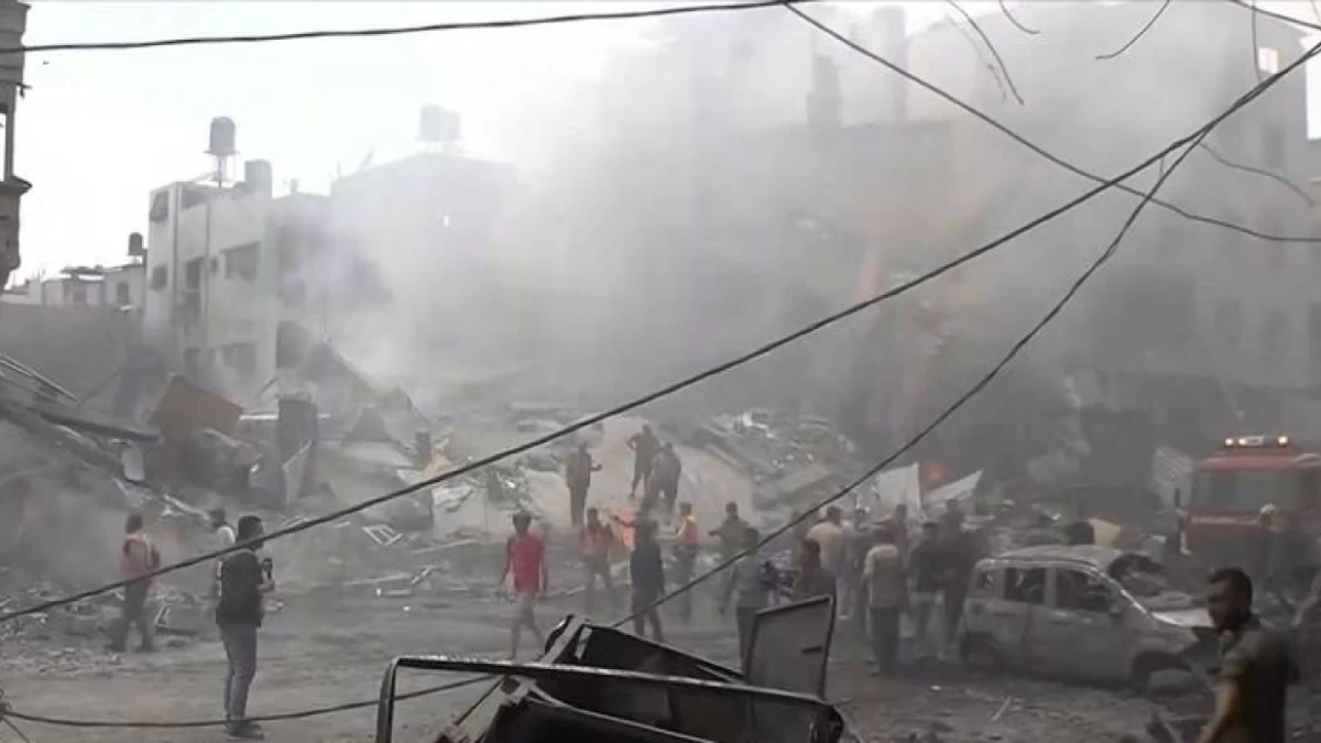 Πόλεμος Ισραήλ: «Κρατούσαμε κι οι δύο την ανάσα μας και ευχόμασταν να μην ξυπνήσουν τα μωρά» - Συγκλονίζει η μαρτυρία Έλληνα δημοσιογράφου