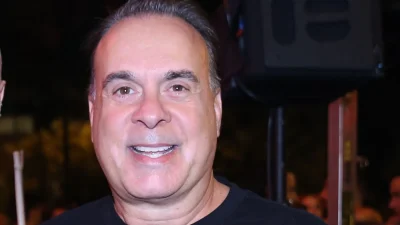 «Με είχε καλέσει ο Πέτρος και ενώ το είχα αποφύγει...» - Η αποκάλυψη του Σεργουλόπουλου για το πρώτο coming out του στην εκπομπή του Κωστόπουλου