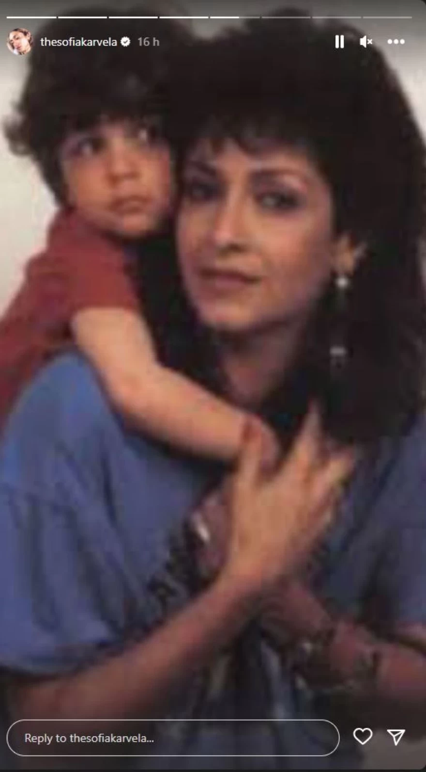 ΦΩΤΟΓΡΑΦΙΕΣ ΣΟΦΙΑ ΚΑΡΒΕΛΑ 1