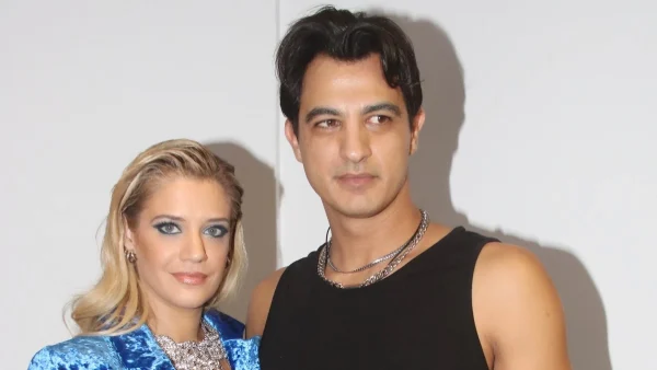 Έτοιμοι να μεγαλώσουν την οικογένειά τους η Τζένη Θεωνά & ο Δήμος Αναστασιάδης - Η ευχάριστη ανακοίνωση για το 2ο παιδί