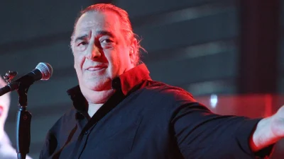 «Έχει χάσει κιλά, είχε τα μαλλιά του...» - Η διαφορετική εικόνα του αγαπημένου, Βασίλη Καρρά