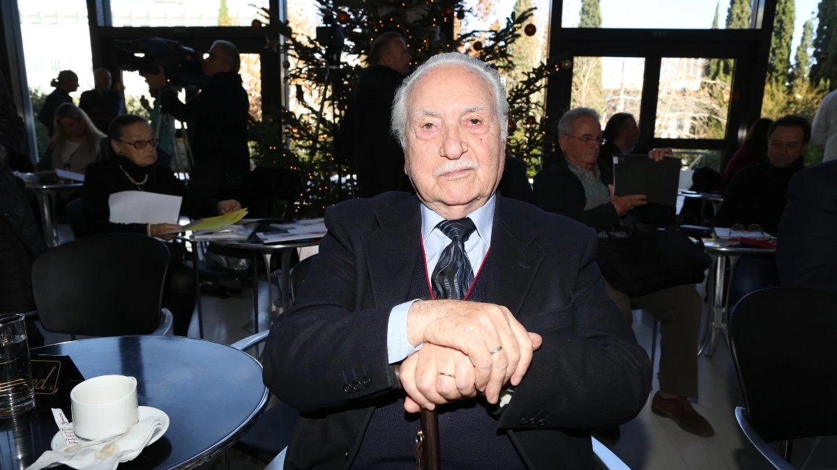 Πέθανε ο Χρόνης Αηδονίδης