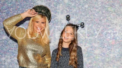 Η κόρη της Ζήνας Κουτσελίνη έγινε 13 - Έκλεψαν τα βλέμματα με τα disco σύνολά τους στο πάρτι γενεθλίων της