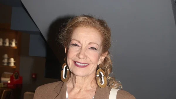 Πέμη Ζούνη: «Πόνταρα ότι θα...» - Η αποκαλυπτική συνέντευξη της ηθοποιού για τη σειρά "Έρωτας Φυγάς"