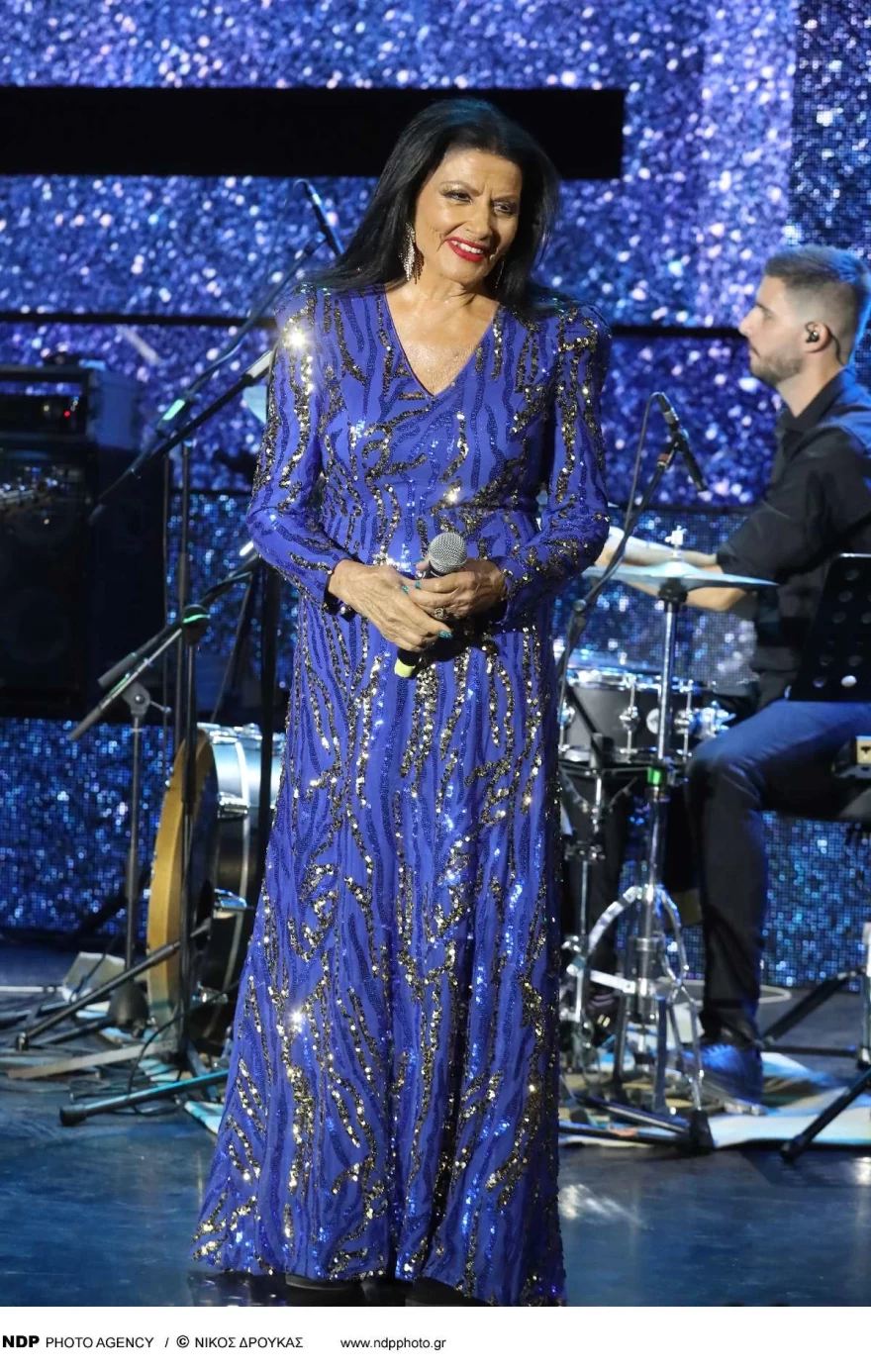 Οι ηχηρές απουσίες από το τελευταίο αντίο της Μαίρης Χρονοπούλου Ζωζώ Σαπουντζάκη