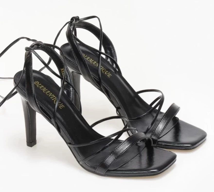 πέδιλα lace-up