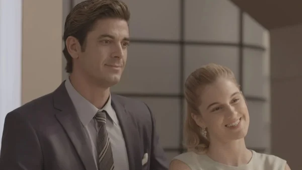 Ο Παράδεισος των κυριών (20/11): «Είμαστε ζευγάρι» - Σίμος και Αμαλία ανακοινώνουν τη σχέση τους αλλά ο Ντίνος καταρρακώνεται