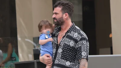 «Ήμασταν ανάμεσα σε δύο ονόματα...» -  Ο Δημήτρης Αλεξάνδρου αποκάλυψε πως πήρε το όνομα του ο γιός του, Πάρης