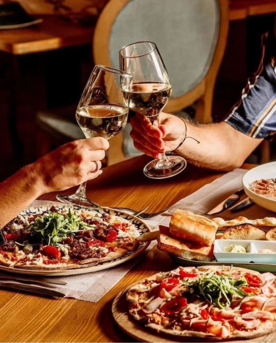 Νέο μαγαζί στον Πειραιά με αέρα... Ιταλίας: Εγκαίνια απόψε για το τρίτο κατάστημα Alpino Cucina Italiana