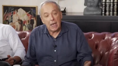 «Του ζήτησα μια χάρη... Τι είμαι; Ένας μ@@@κας γλείφτης;» - Ο Ανδρέας Μικρούτσικος "έσπασε" τη σιωπή του για το Νίκο Κοκλώνη