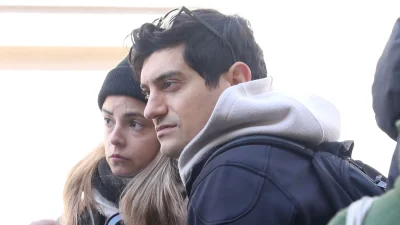 Cozy με ζεστά χρώματα - Φωτογραφία μέσα από το σπίτι του Αργύρη Πανταζάρα και της Σίσσυς Τουμάση